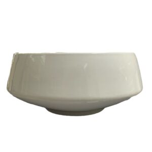 Simple White Low Pot